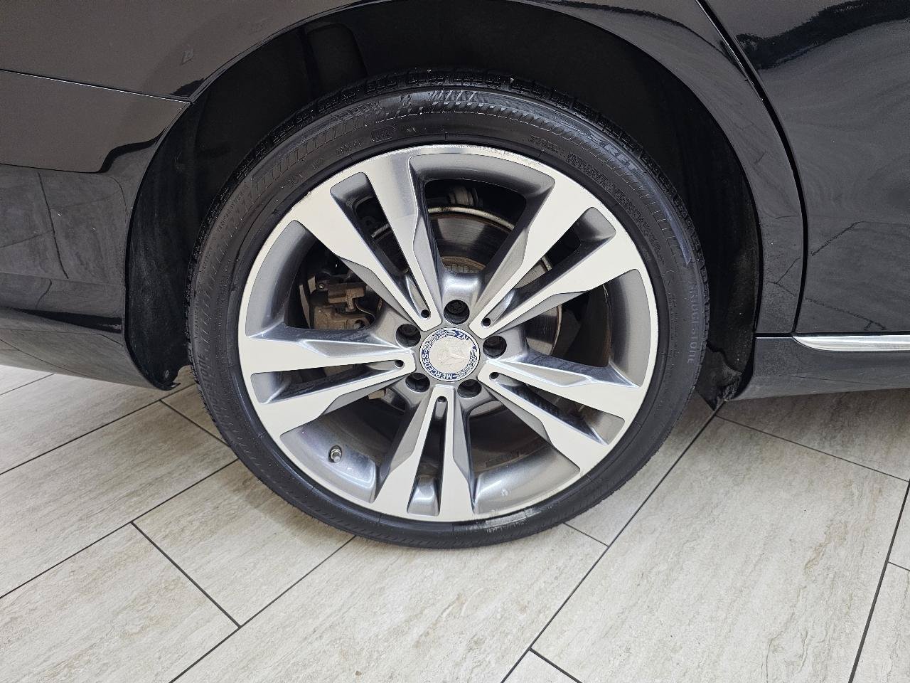 Used 2017 Mercedes-Benz C 300 Sedan w/ Premium 1 Package image 39