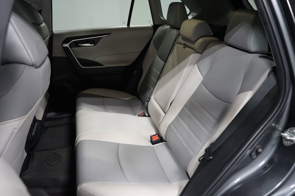 Certified 2022 Toyota RAV4 XLE Premium FWD image 28