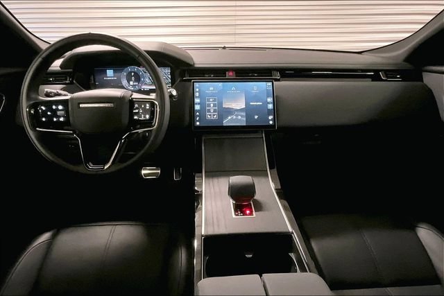Certified 2026 Land Rover Range Rover Velar Dynamic SE AWD/4WD image 18