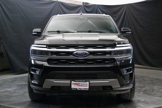 Used 2022 Ford Expedition Limited image 4