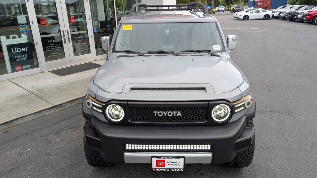 Used 2014 Toyota FJ Cruiser 4WD w/ Convenience Package image 14