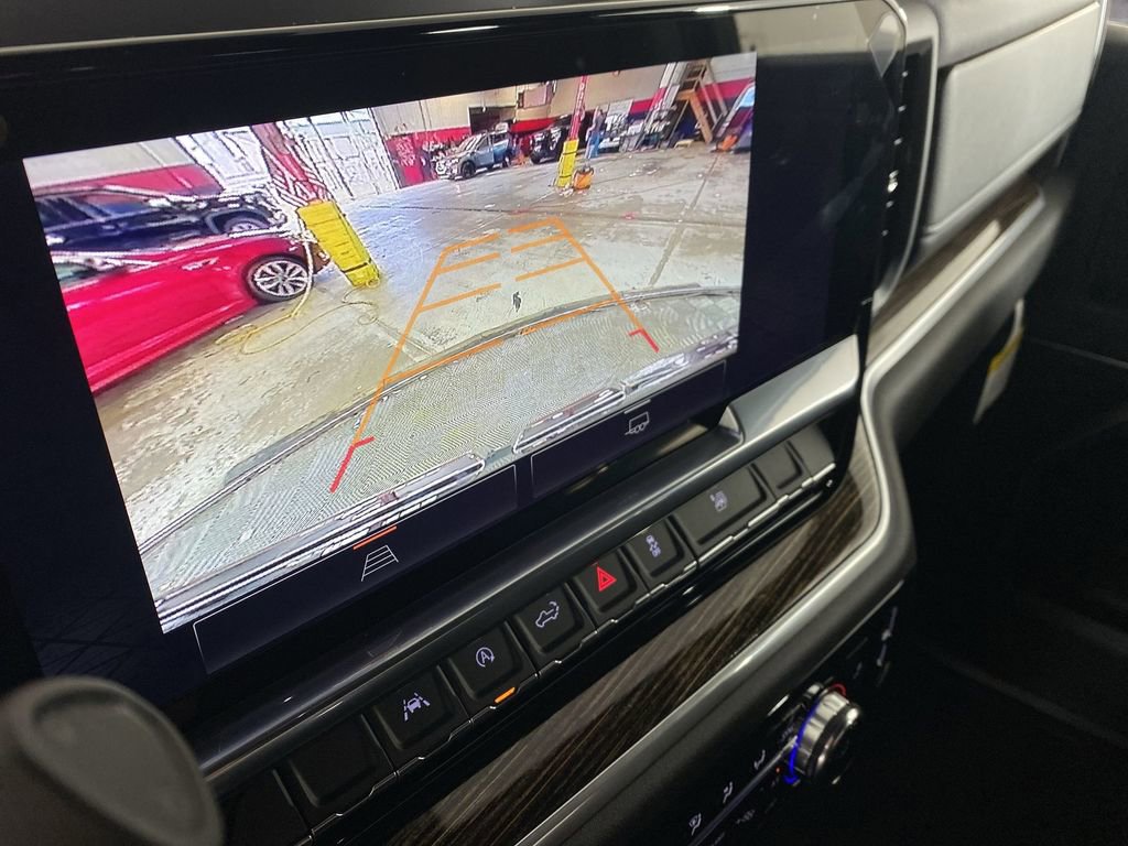 New 2026 GMC Sierra 1500 SLE image 16