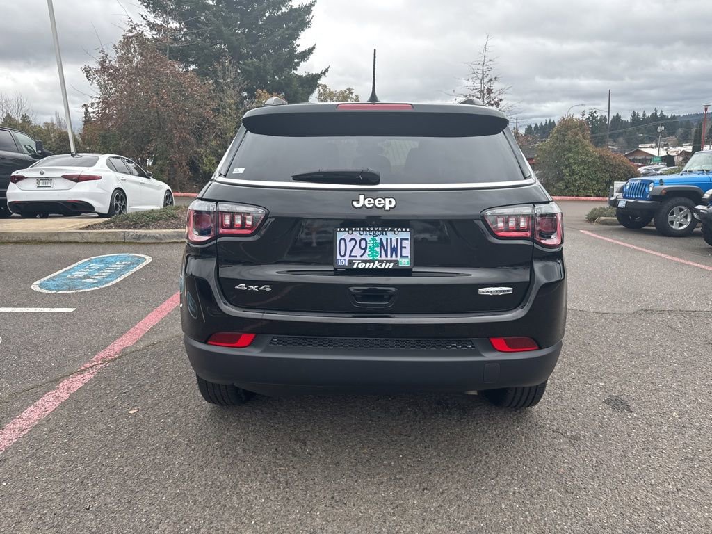 Used 2022 Jeep Compass Latitude w/ Convenience Group image 6