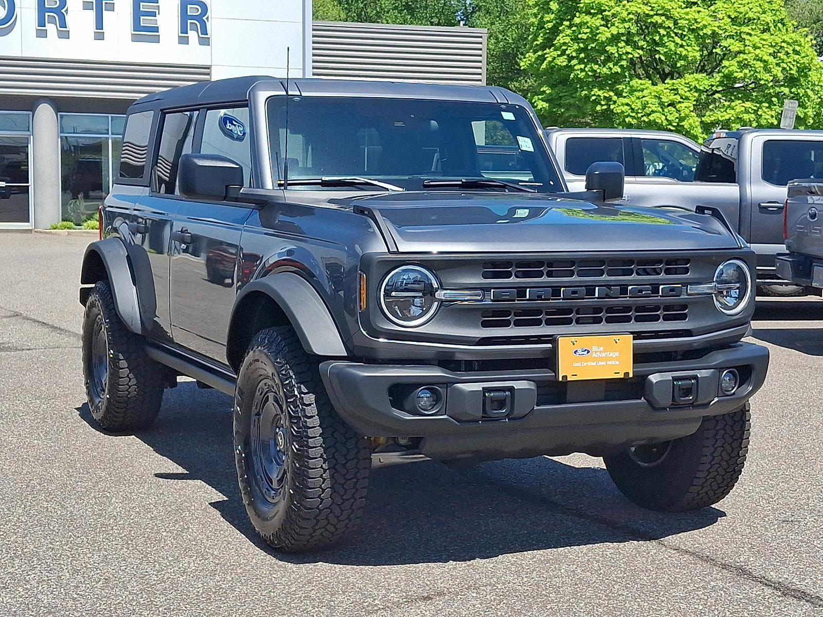 Certified 2025 Ford Bronco Big Bend w/ Black Diamond Package AWD/4WD image 2