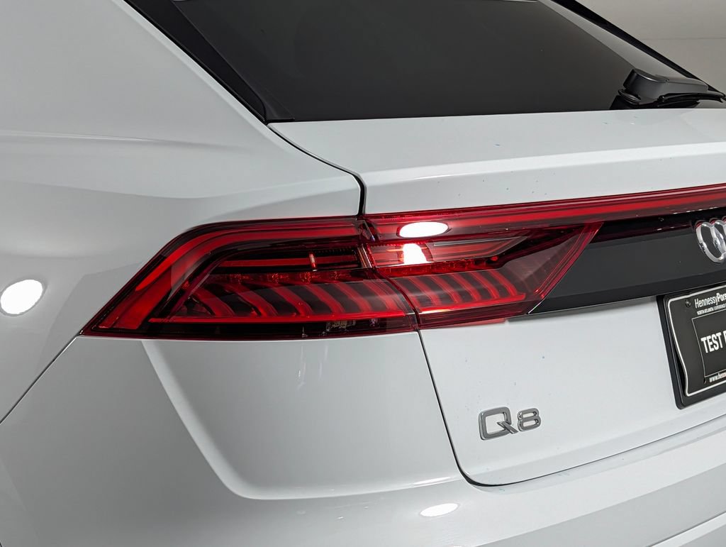 Used 2023 Audi Q8 Premium Plus w/ Premium Plus Package AWD/4WD image 16