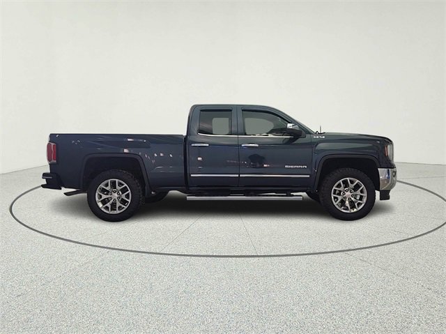 Used 2017 GMC Sierra 1500 SLT w/ SLT Premium Package image 5