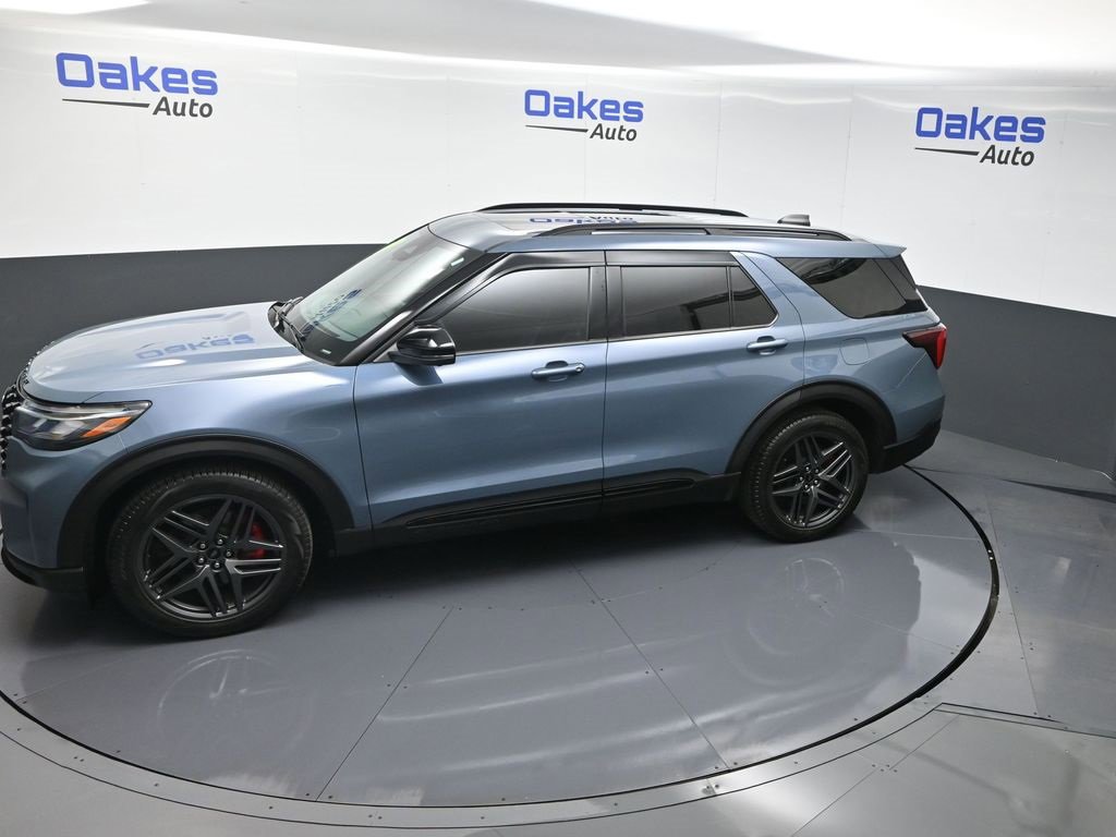 Used 2025 Ford Explorer ST w/ Sun And Sound Package image 54