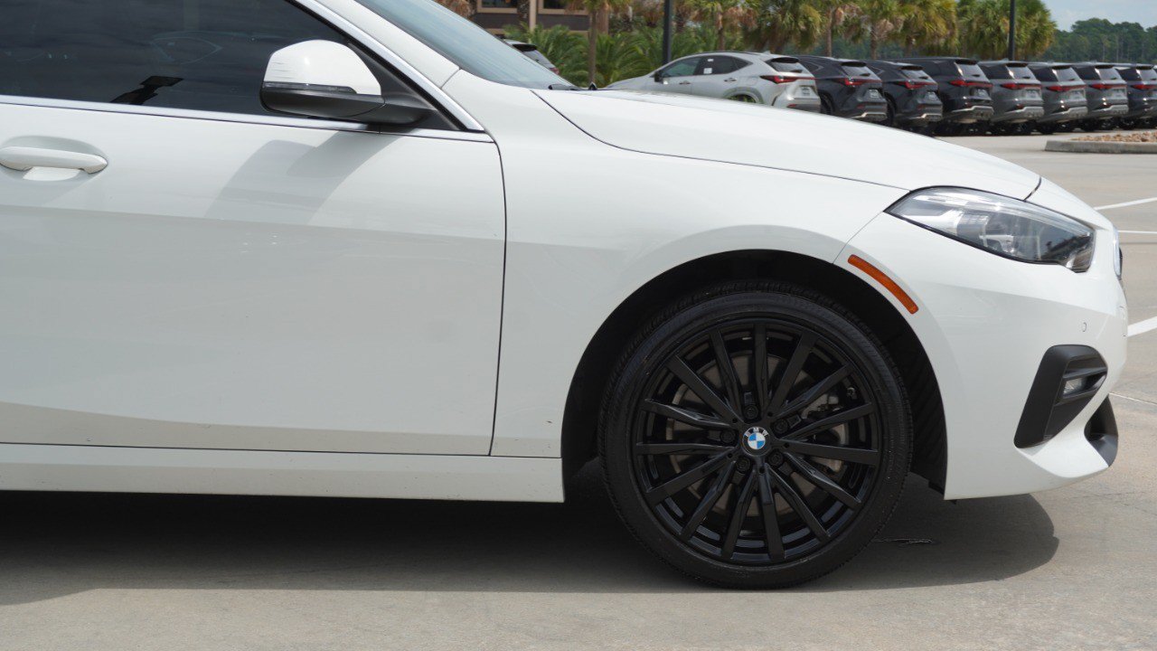 Used 2023 BMW 228i Gran Coupe w/ Premium Package 2 FWD image 9