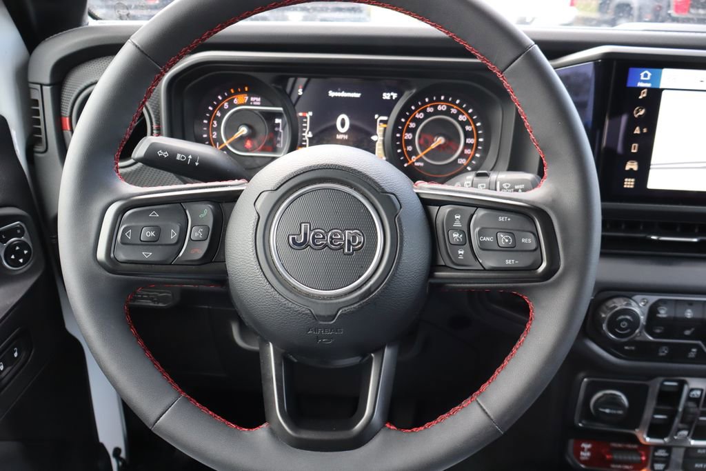 Used 2024 Jeep Wrangler Unlimited Rubicon w/ XTREMEE 35" Tire Package AWD/4WD image 6
