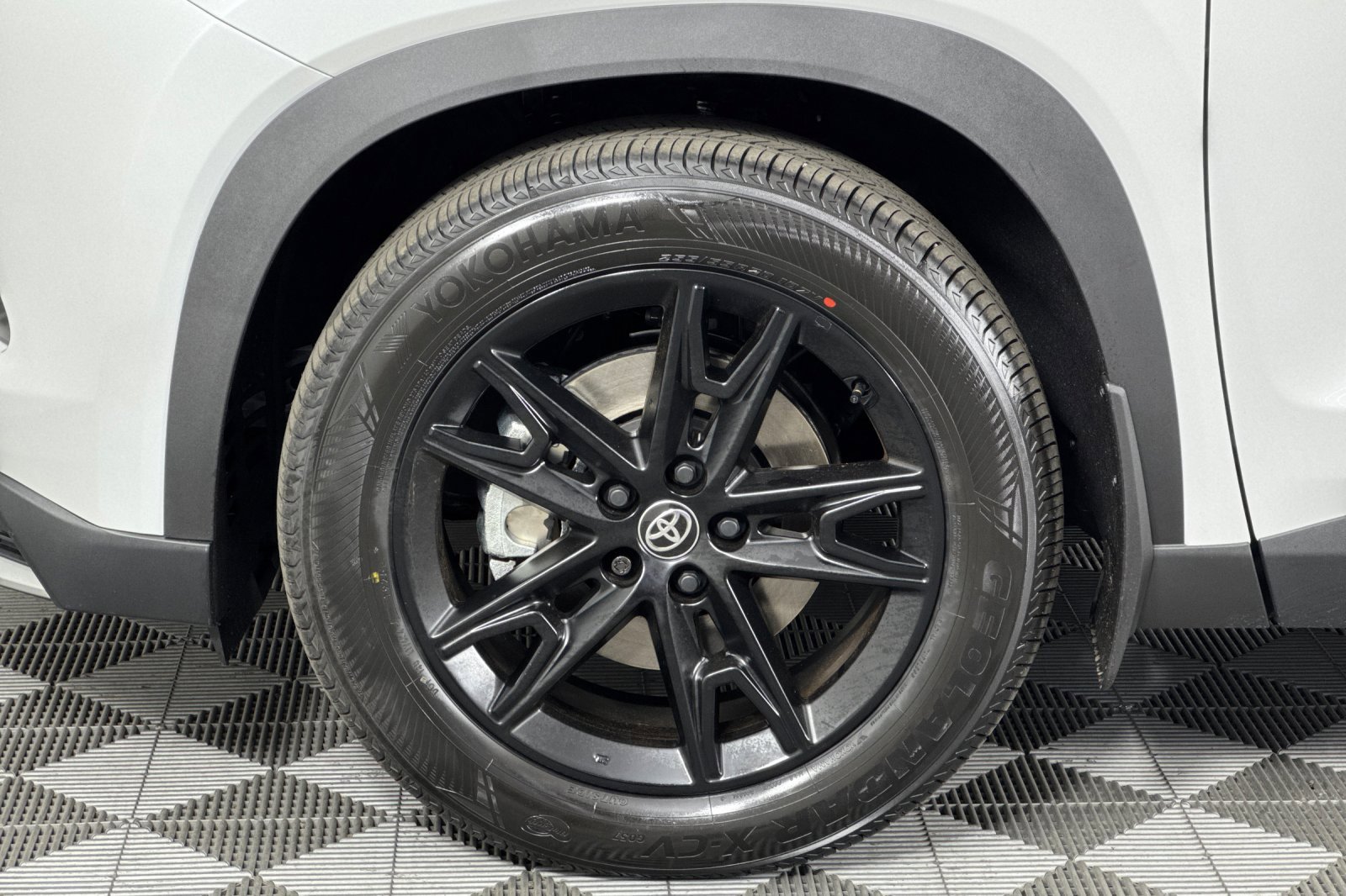 New 2026 Toyota Grand Highlander Platinum image 26