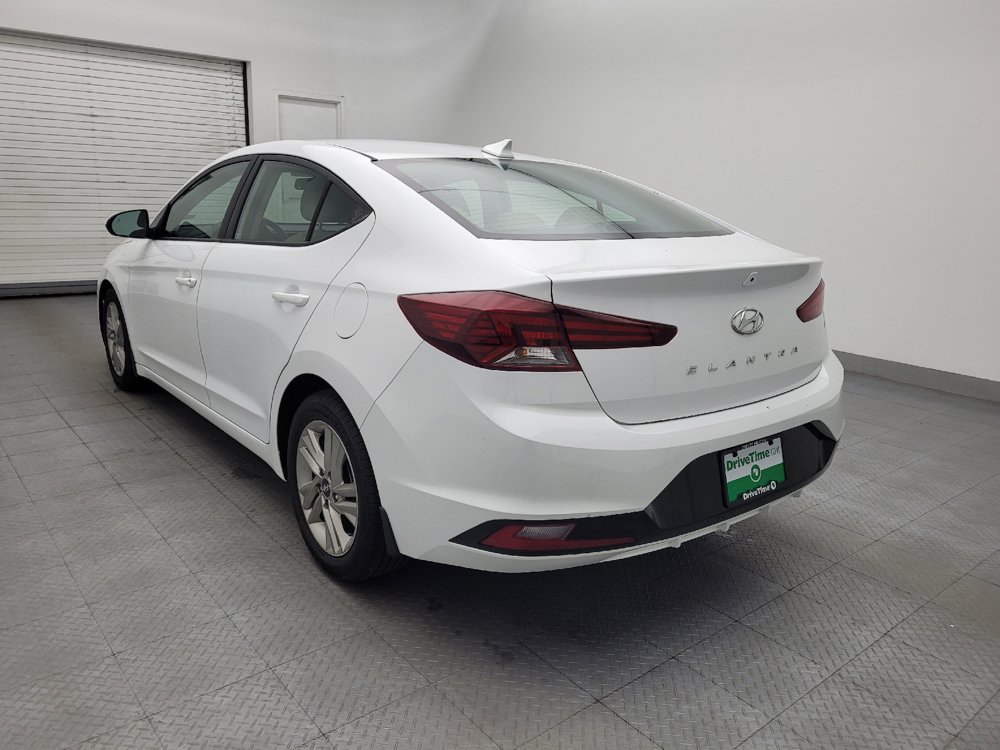 Used 2019 Hyundai Elantra SEL w/ Winter Weather Package FWD image 5