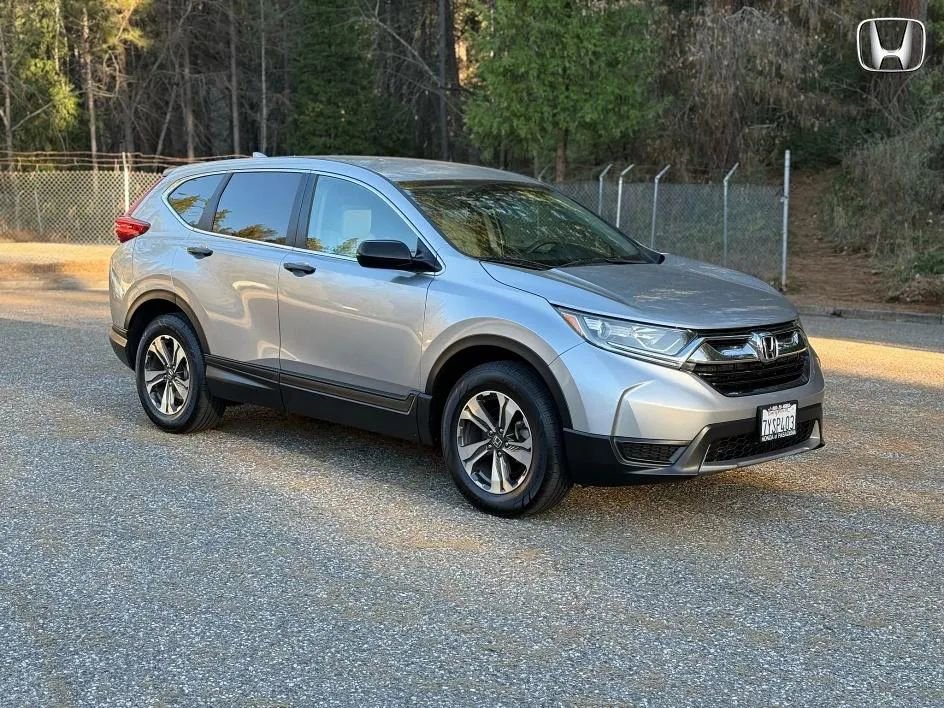 Used 2017 Honda CR-V LX image 4