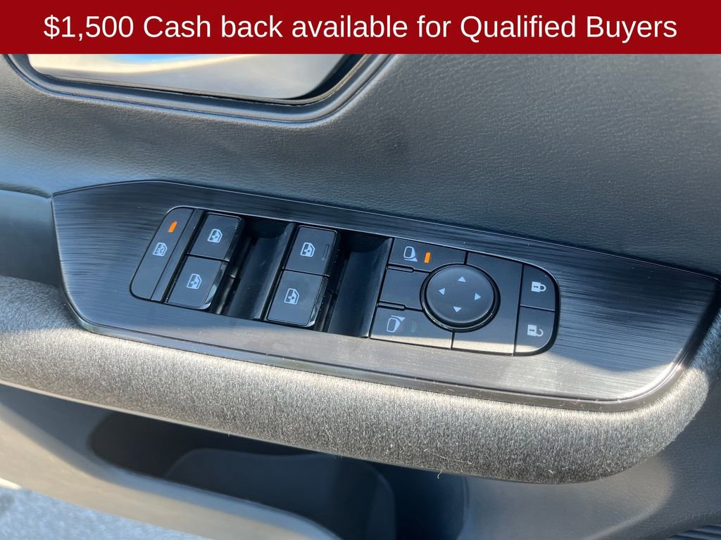 New 2026 Nissan Kicks SV w/ Interior Electronics Package AWD/4WD image 13