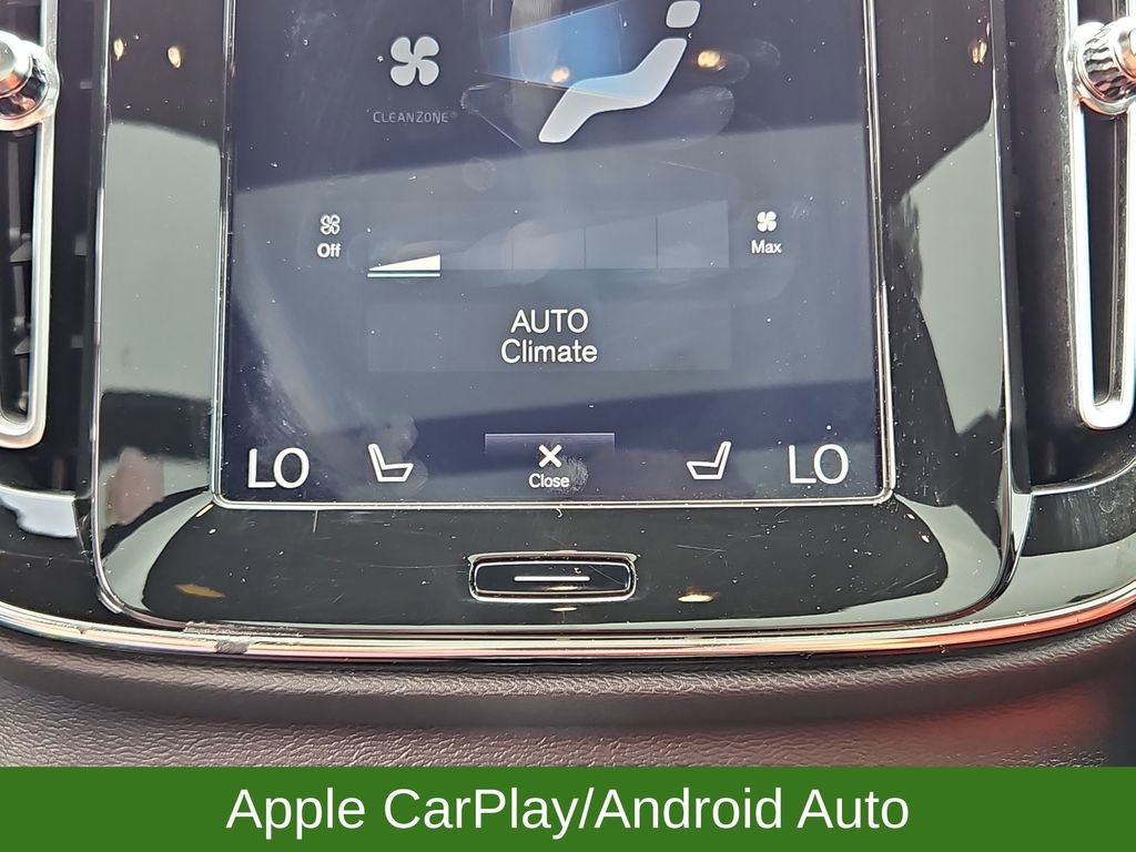 Used 2019 Volvo XC40 T4 Inscription FWD image 20