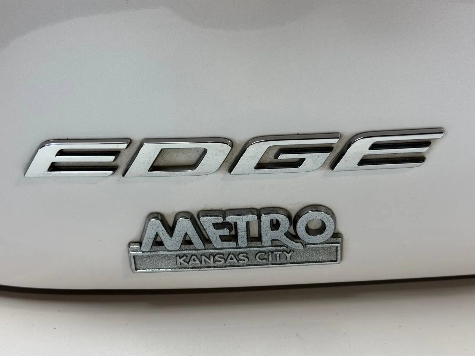 Used 2018 Ford Edge SEL w/ Equipment Group 201A AWD/4WD image 9
