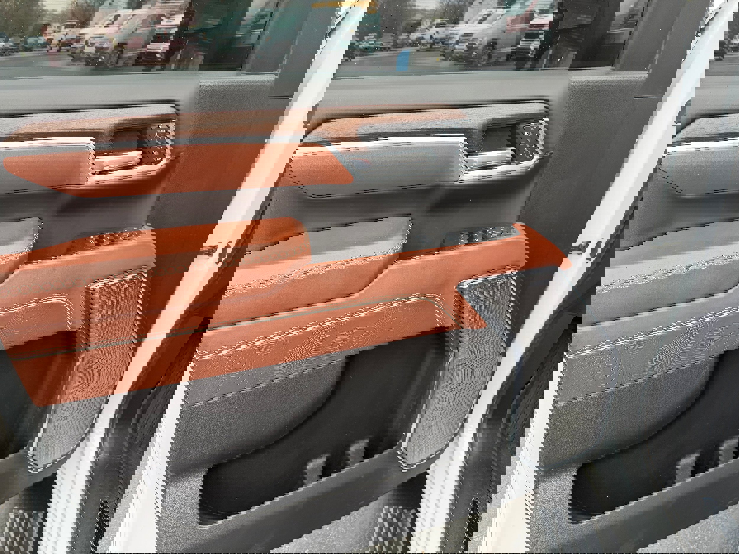 Used 2025 GMC Sierra 3500 Denali Ultimate AWD/4WD image 15