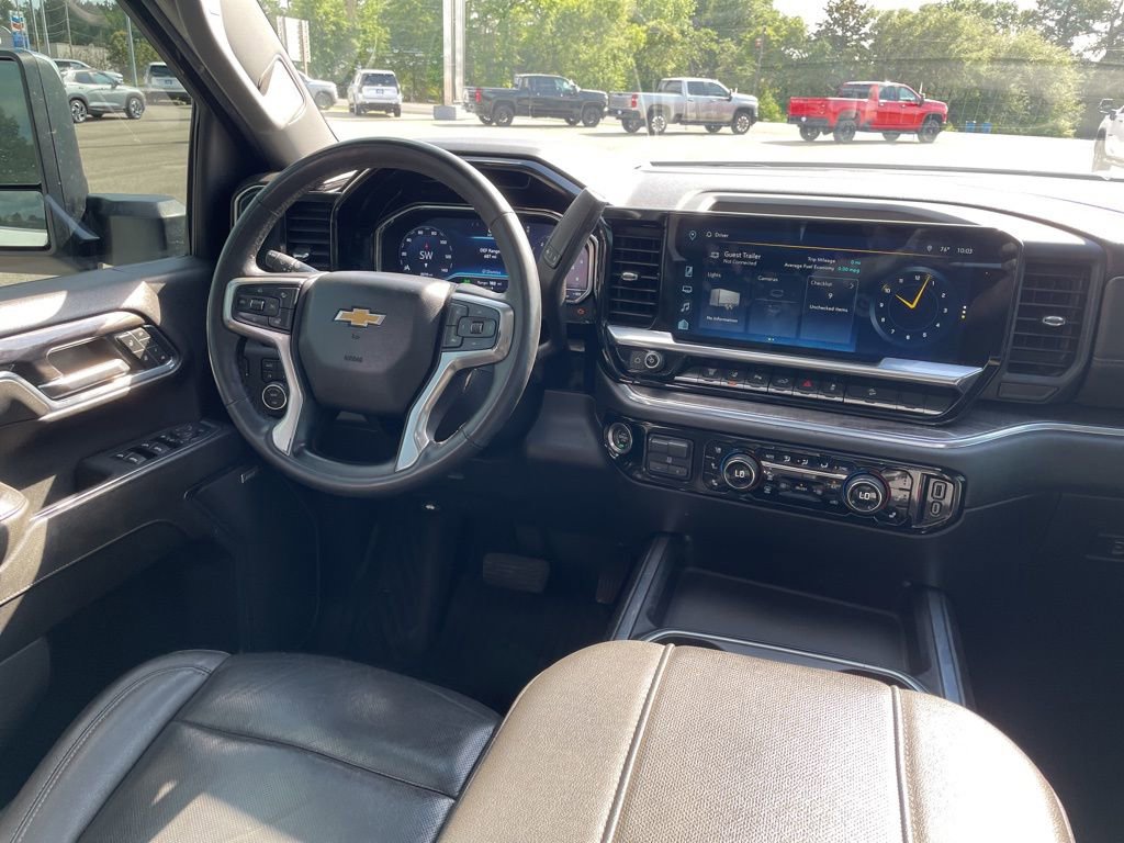 Used 2024 Chevrolet Silverado 2500 LTZ w/ LTZ Convenience Package AWD/4WD image 25