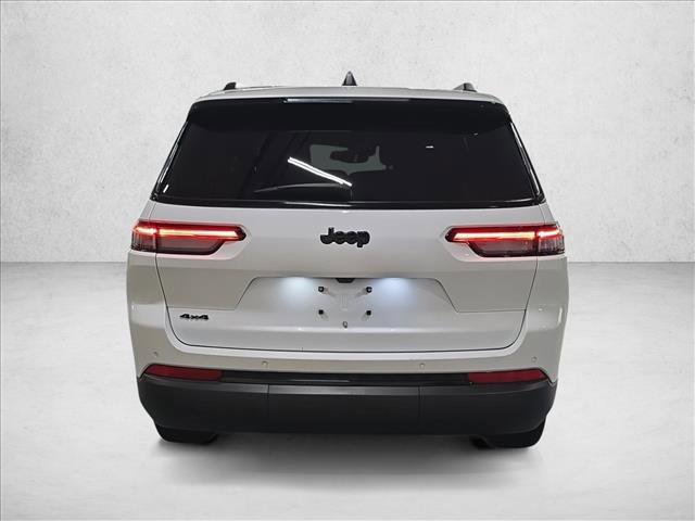 Used 2024 Jeep Grand Cherokee L Altitude image 6