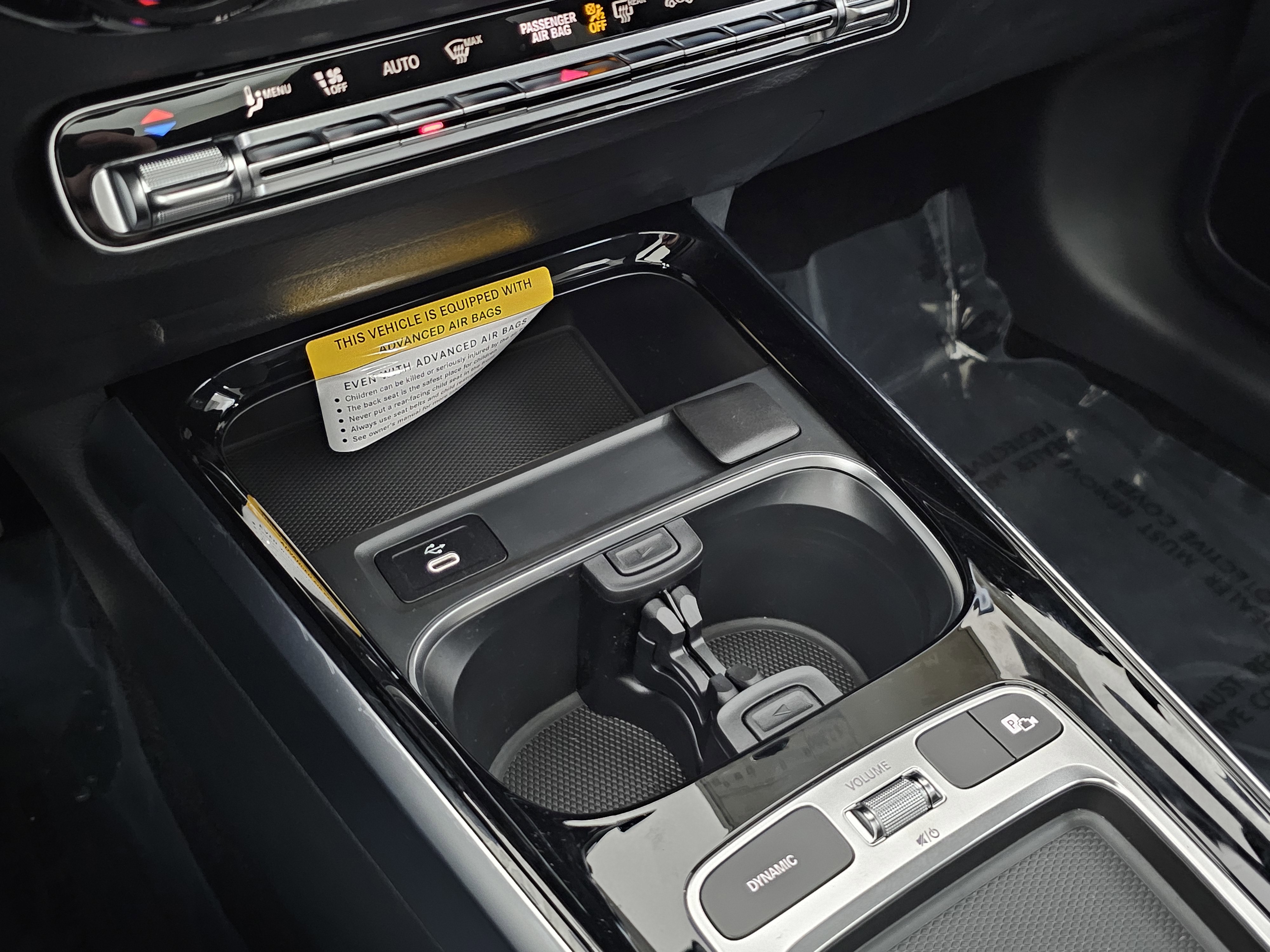 New 2026 Mercedes-Benz GLB 250 4MATIC image 37