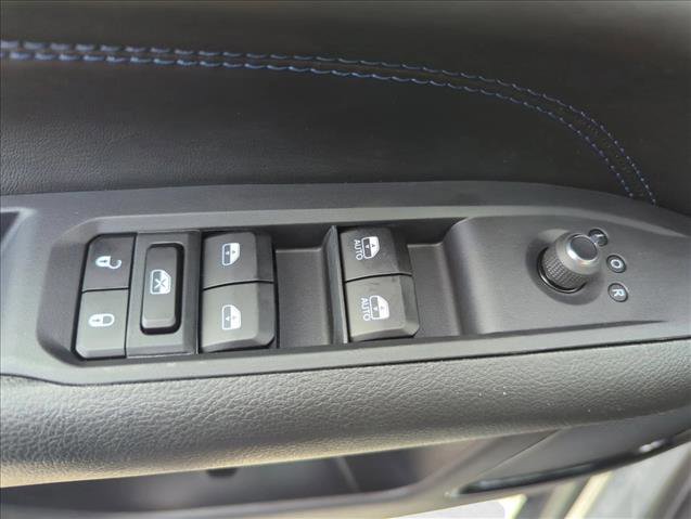 New 2026 Jeep Compass Limited image 19