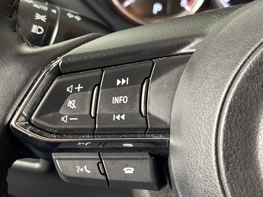 Used 2023 MAZDA CX-5 Carbon Edition image 14