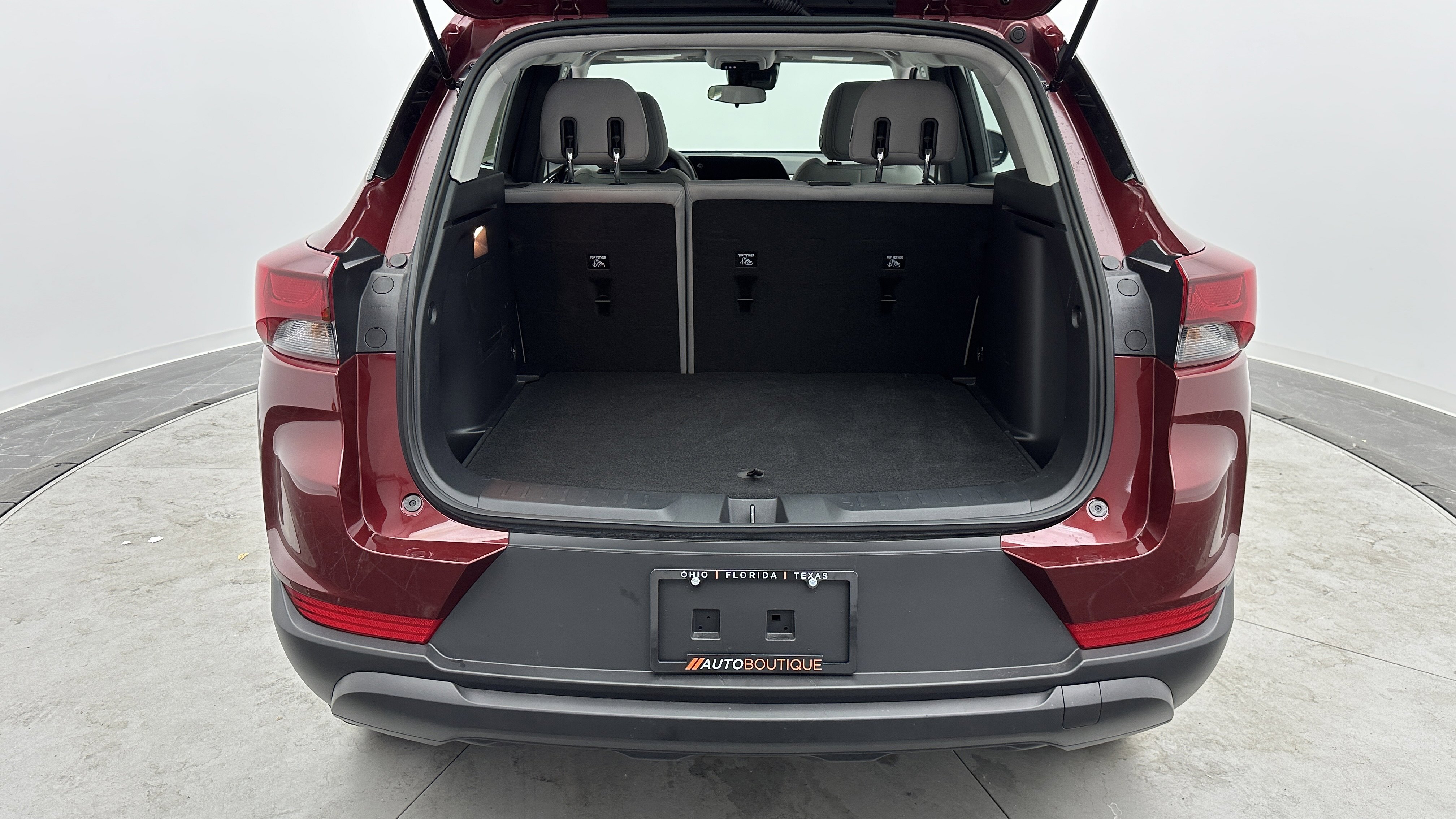 Used 2025 Chevrolet TrailBlazer LS image 29