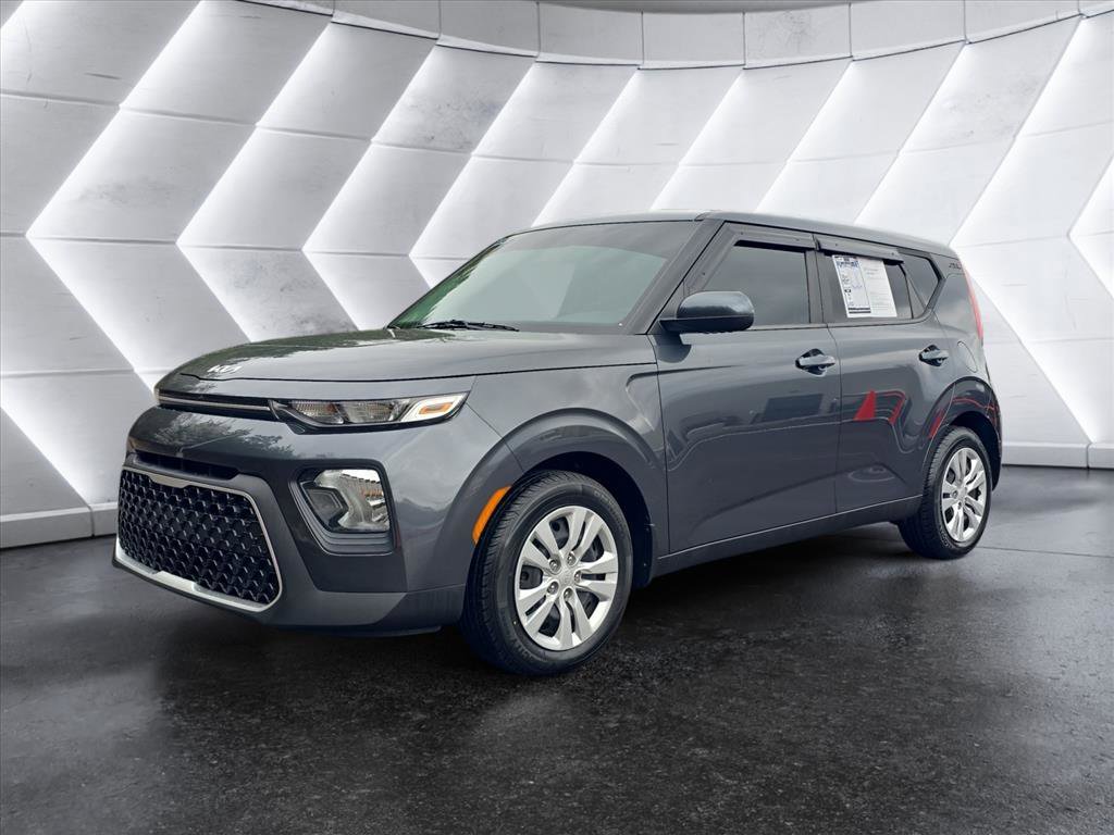 Used 2022 Kia Soul LX image 1