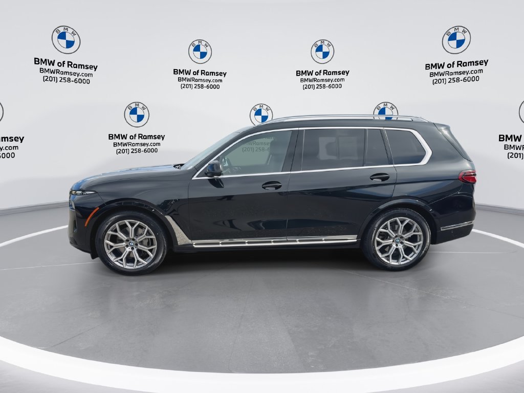 Used 2024 BMW X7 xDrive40i AWD/4WD image 5