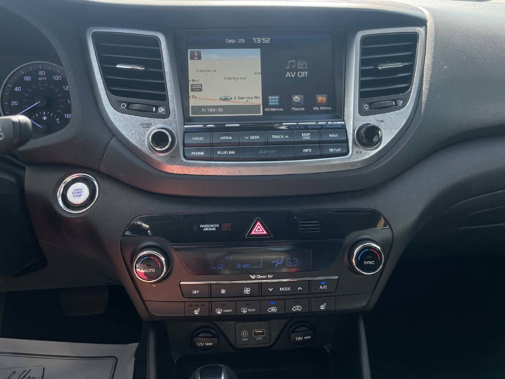 Used 2017 Hyundai Tucson SE Plus FWD image 17