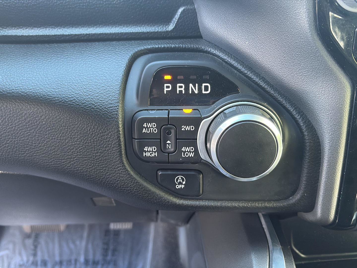 Used 2025 RAM 1500 Big Horn AWD/4WD image 31