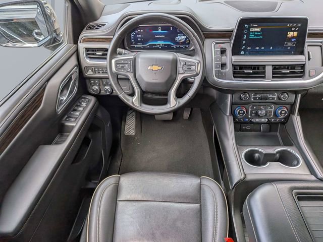 Used 2023 Chevrolet Tahoe Premier AWD/4WD image 18