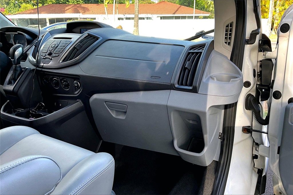 Used 2016 Ford Transit 150 XLT image 16