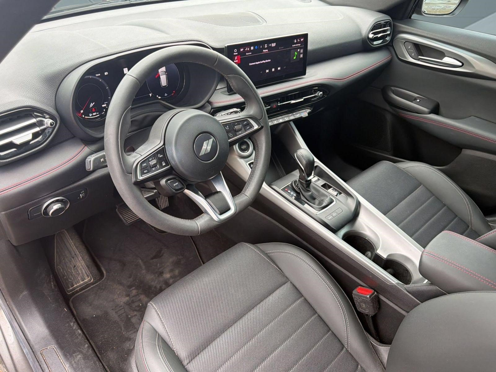 Used 2023 Dodge Hornet GT w/ GT Blacktop Package AWD/4WD image 4