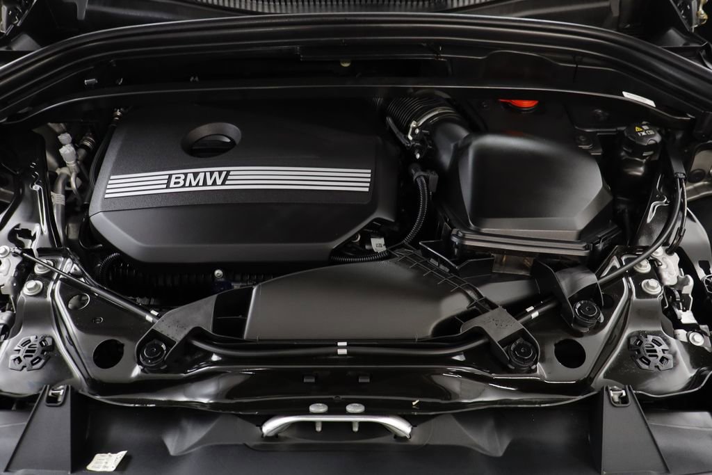 Certified 2025 BMW X1 xDrive28i w/ Convenience Package image 21