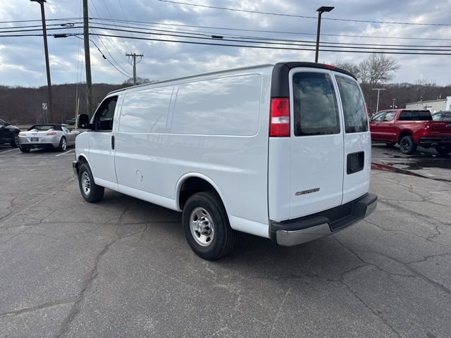 Used 2024 Chevrolet Express 2500 w/ Driver Convenience Package image 5