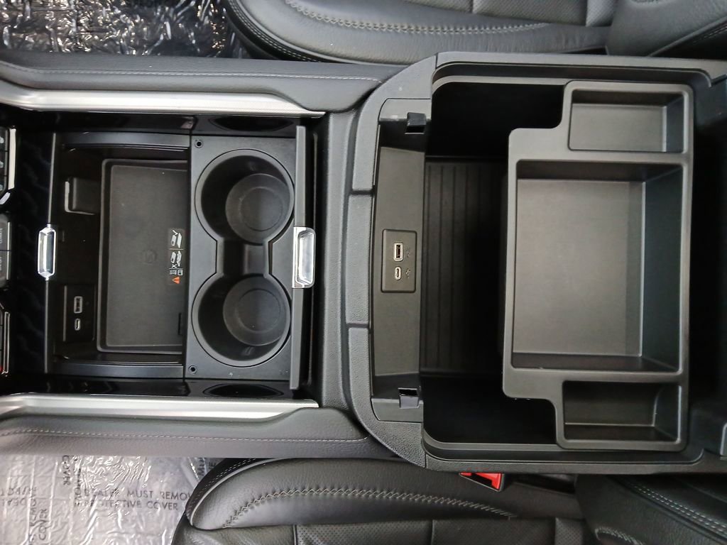 Used 2022 GMC Yukon XL Denali image 27