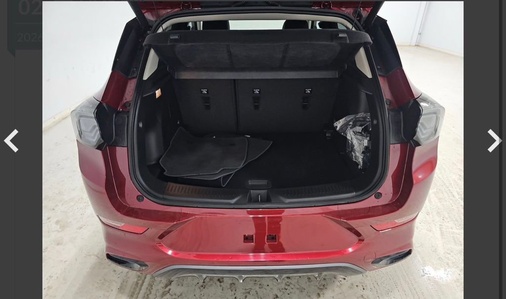 Used 2024 Buick Encore GX Avenir w/ Avenir Convenience Package FWD image 14