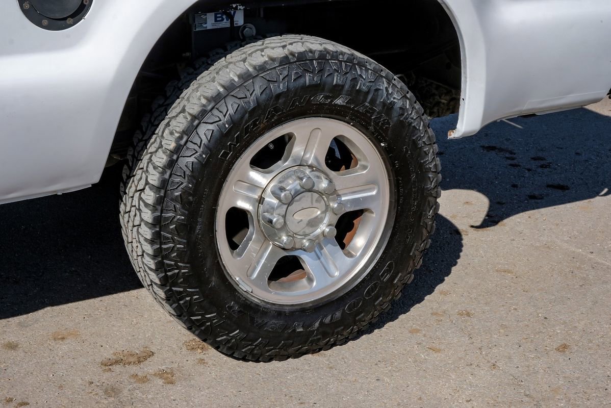 Used 2005 Ford F250 XL image 58