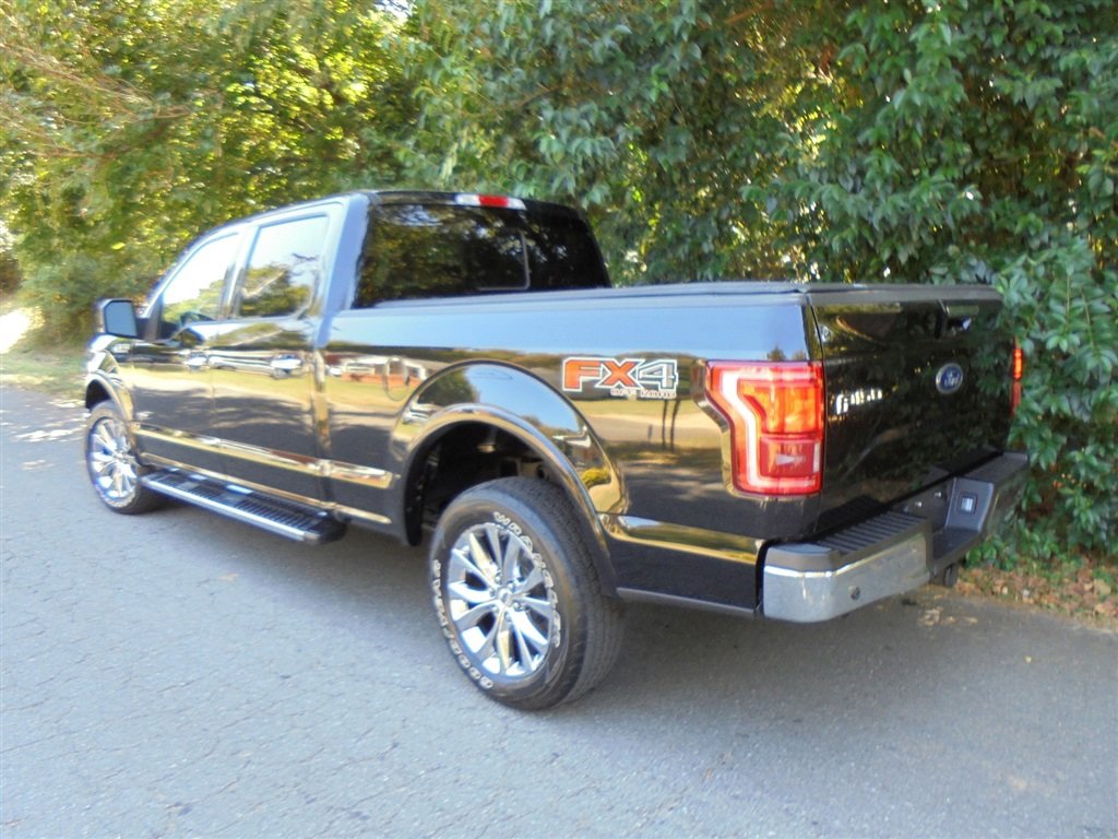 Used 2017 Ford F150 Lariat w/ Equipment Group 502A Luxury image 3
