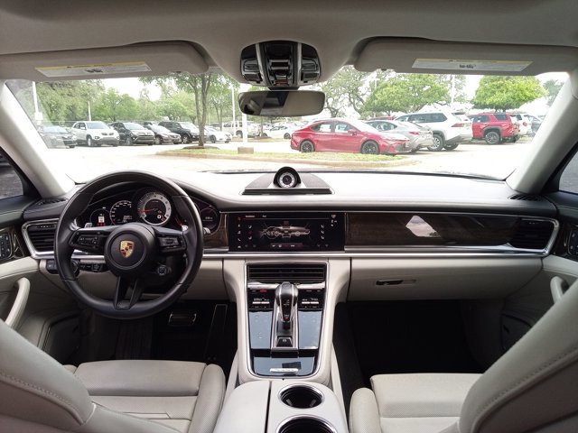 Used 2022 Porsche Panamera 4S AWD/4WD image 15