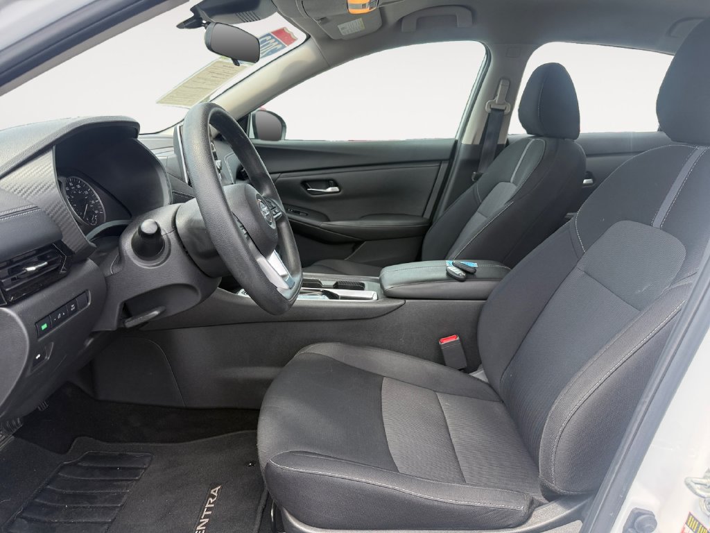 Used 2023 Nissan Sentra SV FWD image 9
