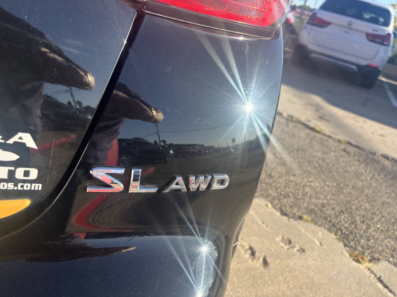Used 2015 Nissan Juke SL AWD/4WD image 10