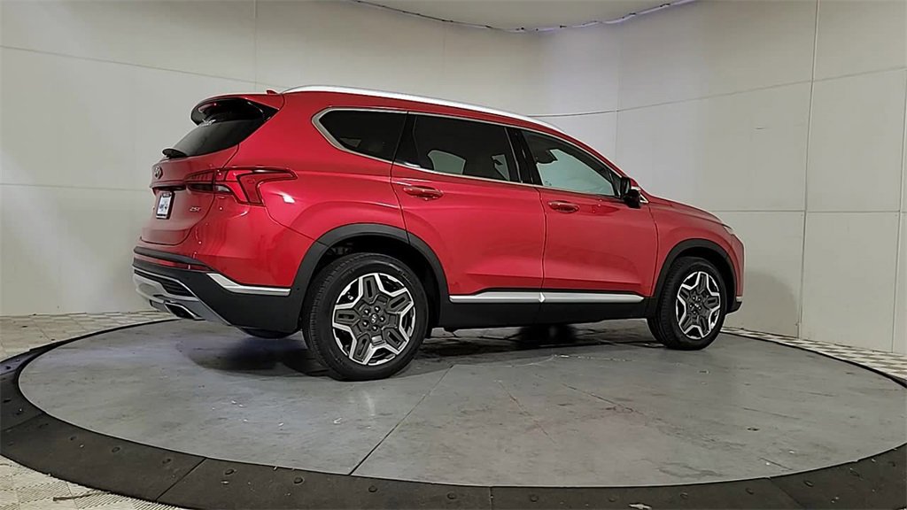 Used 2023 Hyundai Santa Fe Limited w/ Cargo Package image 7