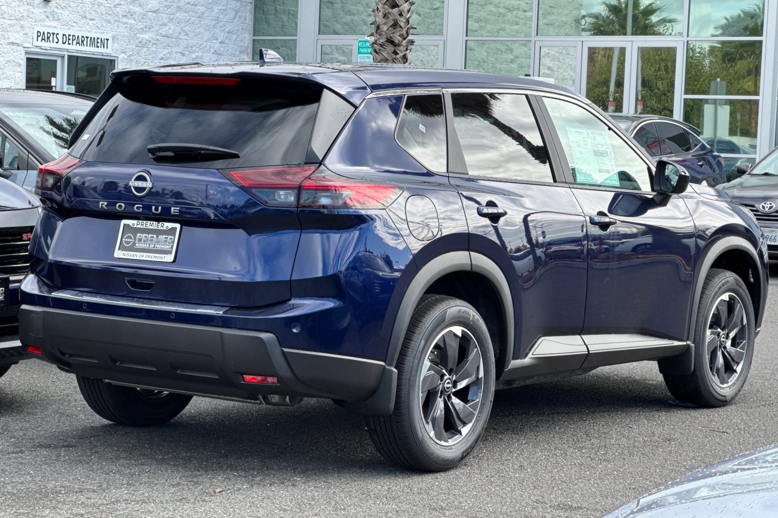 New 2026 Nissan Rogue SV image 4