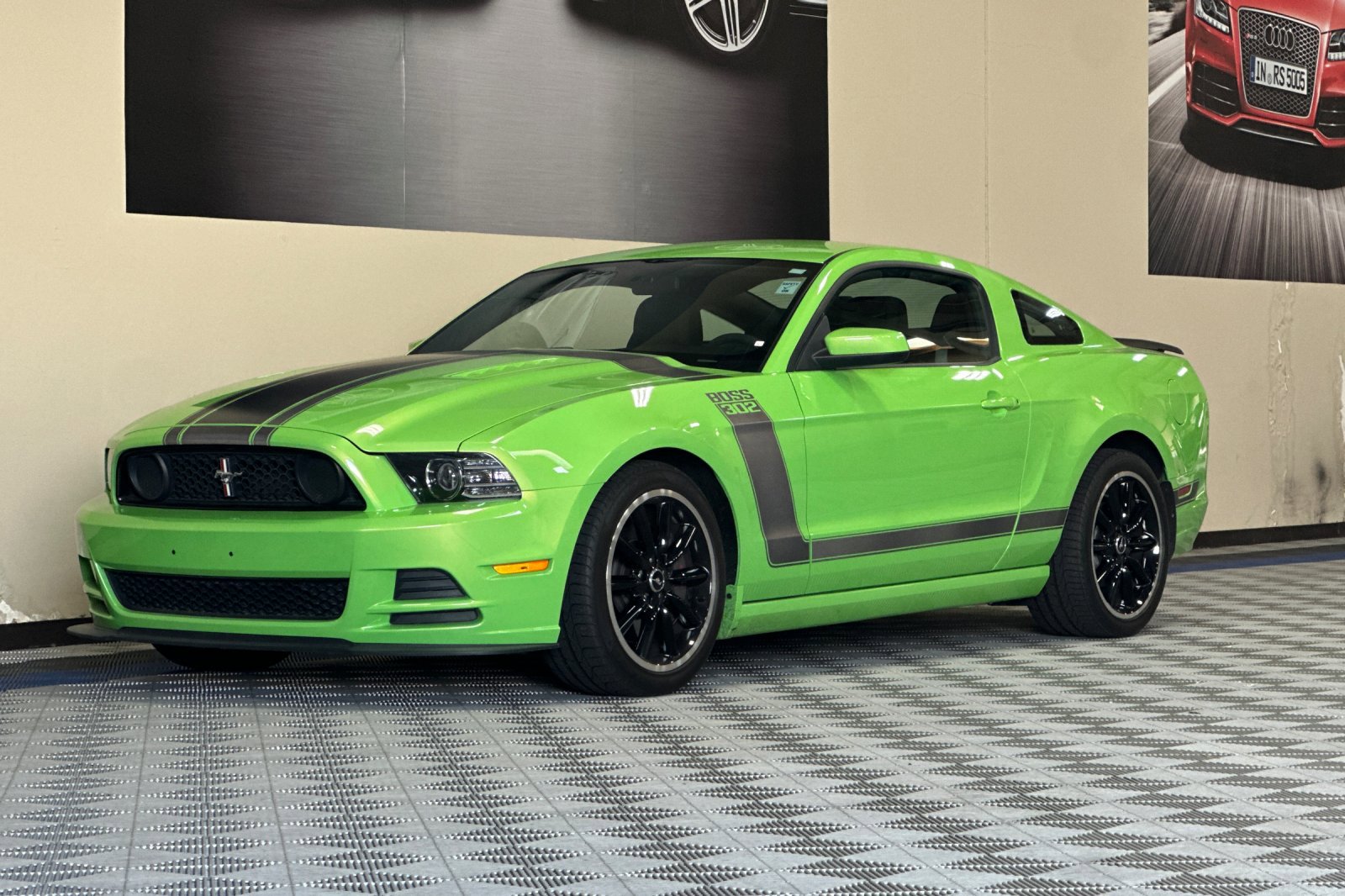 Used 2013 Ford Mustang Boss 302 image 8