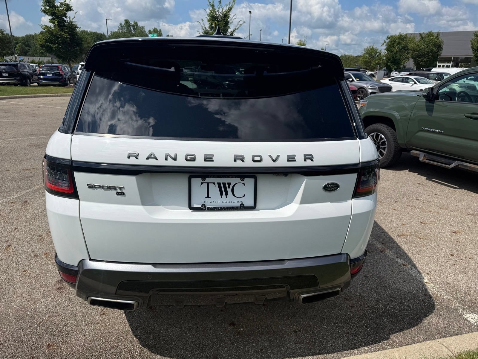 Used 2022 Land Rover Range Rover Sport HSE Silver Edition AWD/4WD image 5