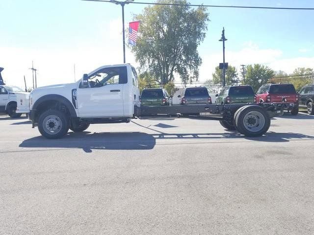 New 2026 Ford F550 2WD Regular Cab Super Duty image 6