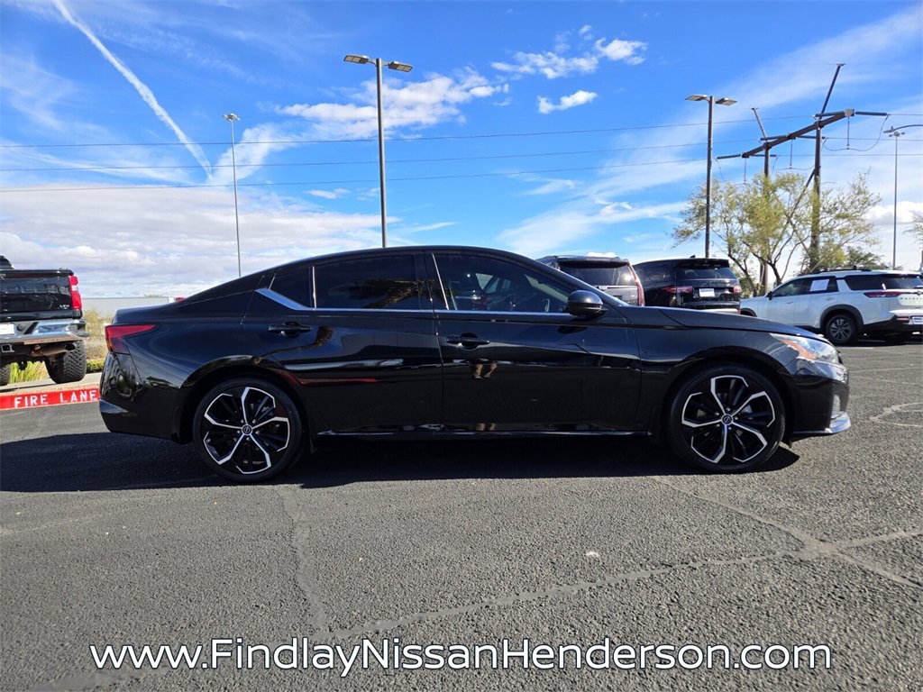 Used 2024 Nissan Altima 2.5 SR image 7