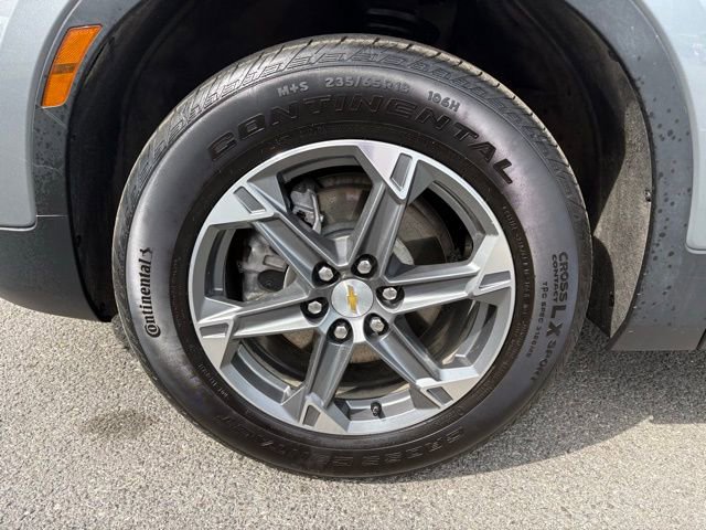 Used 2025 Chevrolet Blazer LT FWD image 13