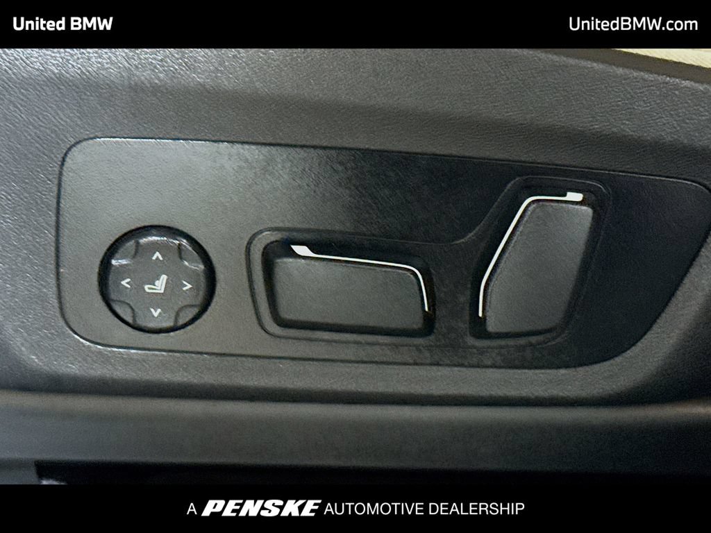 Used 2024 BMW X3 xDrive30i w/ Premium Package w/ZPA AWD/4WD image 4